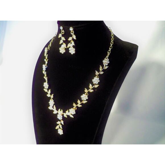 Pink floral vine rhinestone necklace set, wedding MOB prom formal necklace set - Picture 3 of 6